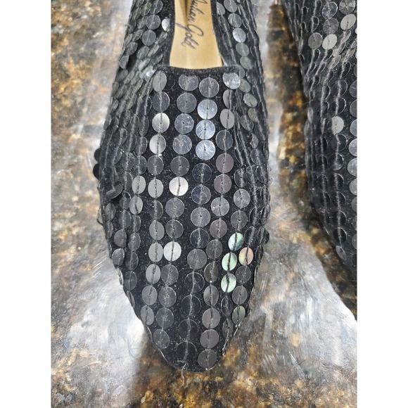 Julian Gold Women's Black Slip on Closed Toe Sequin Flats Shoes Size 8.5 - Picture 4 of 10